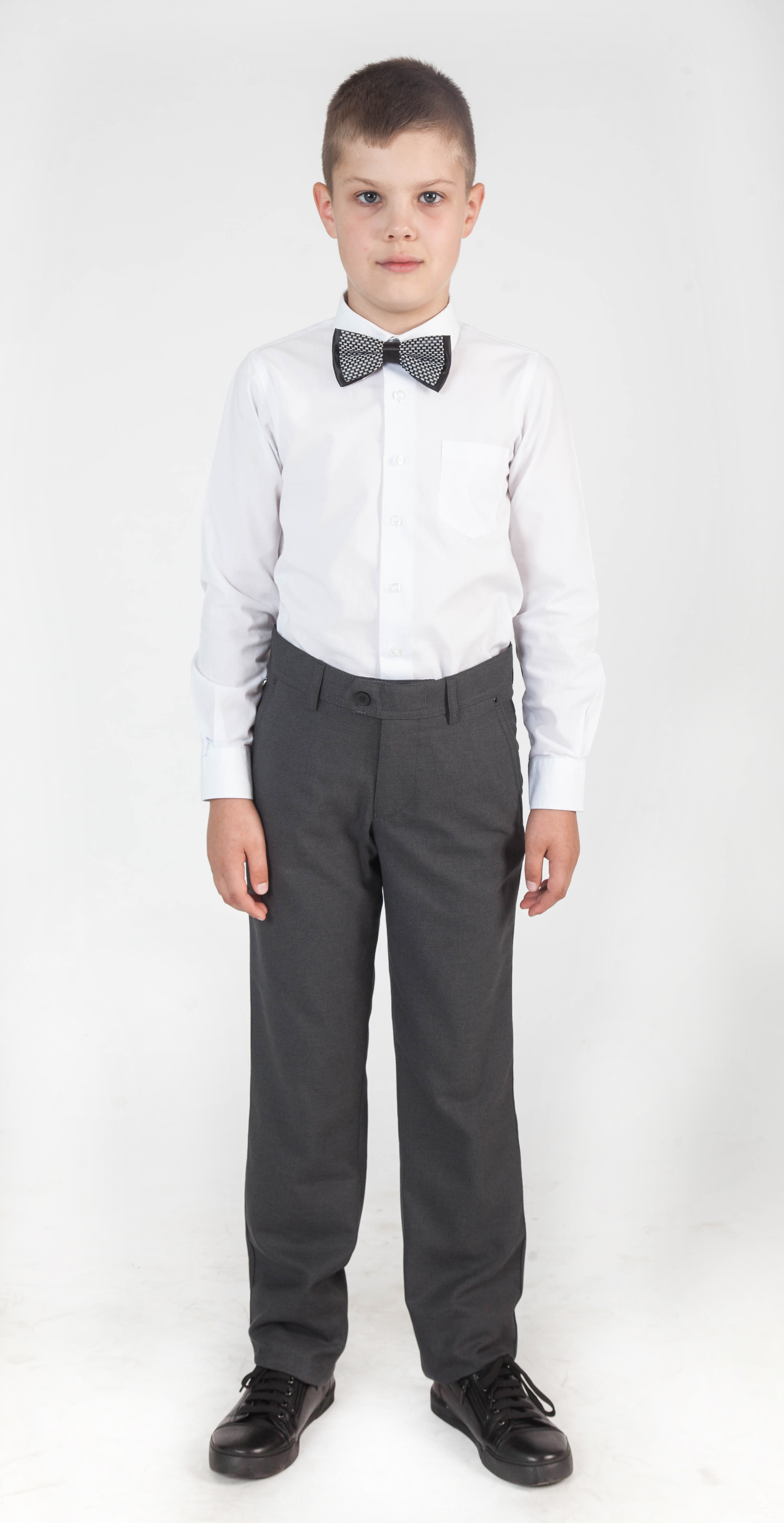 Купить брюки для мальчика 240 серые по цене 2 850 руб. в Москве -интернет-магазин «Мир брюк»